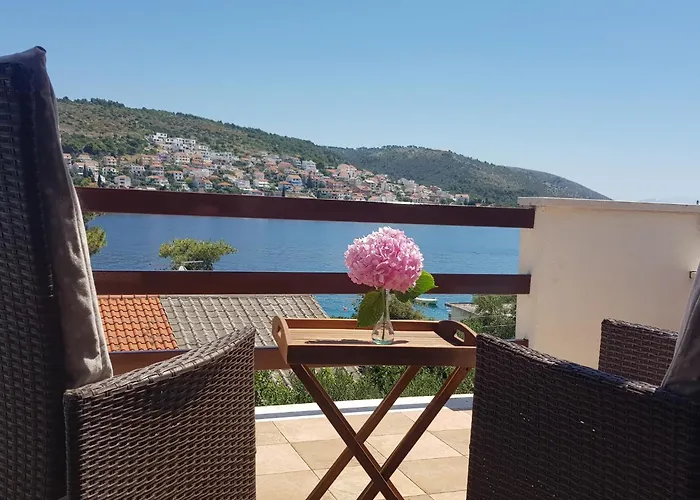 Apartments Mevi