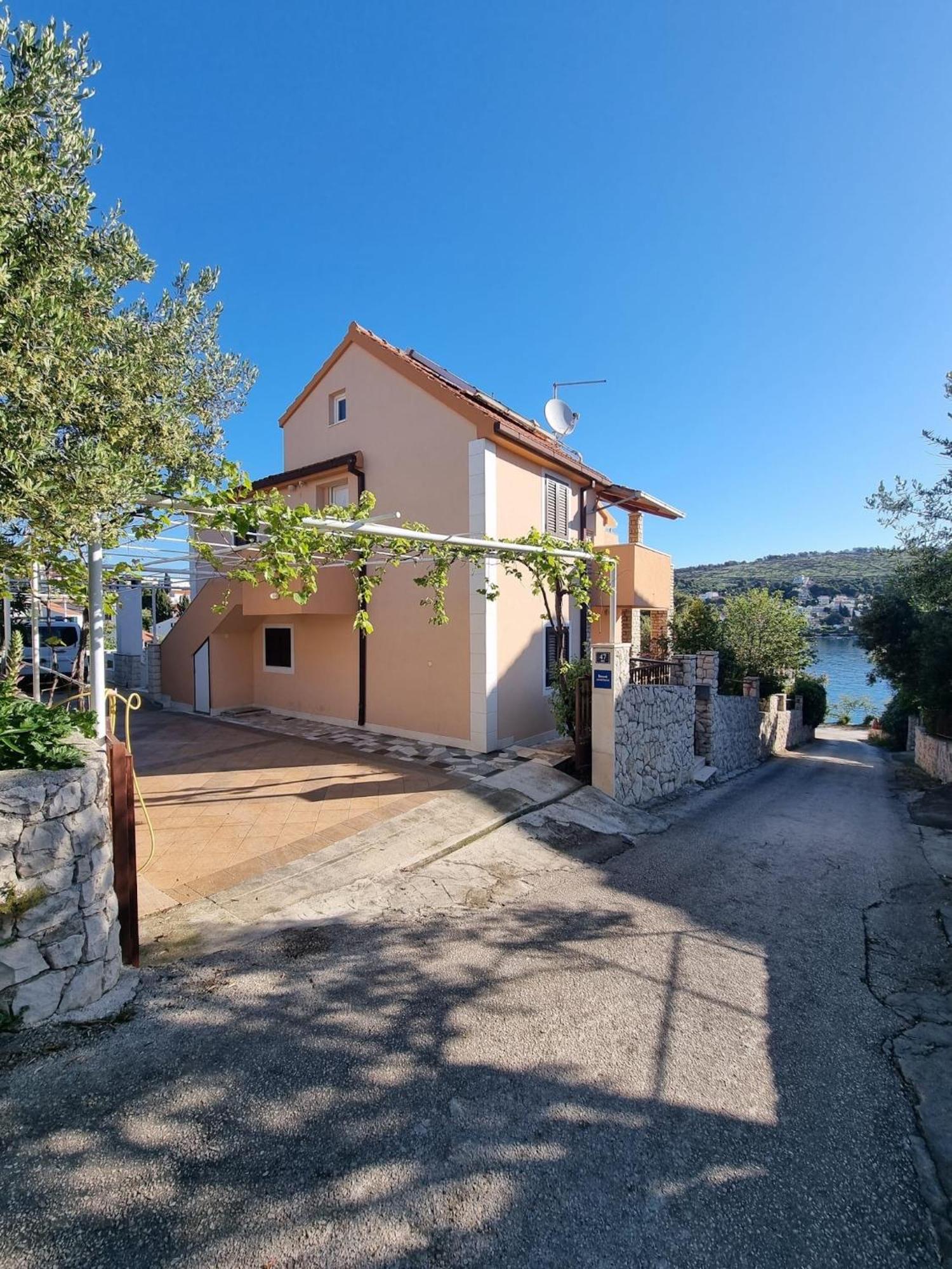 Mevi Apartamento Trogir